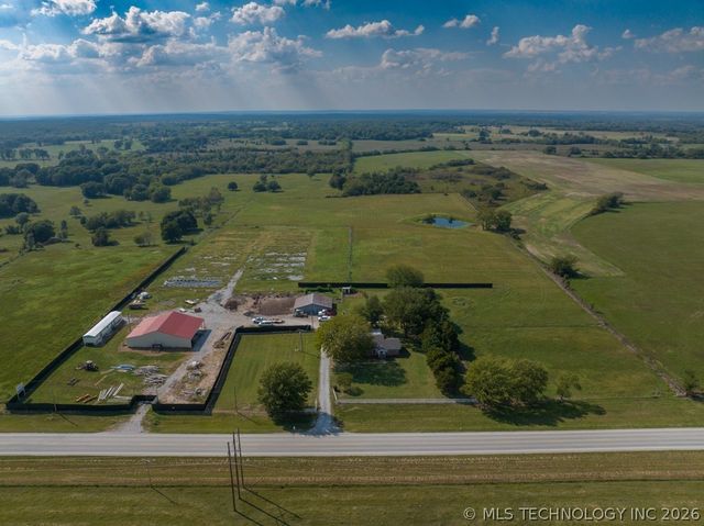 31511 S Hwy 82 Road, Vinita, OK 74301