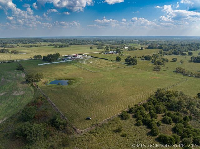 31511 S Hwy 82 Road, Vinita, OK 74301
