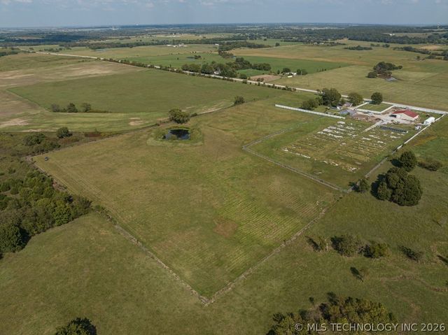 31511 S Hwy 82 Road, Vinita, OK 74301