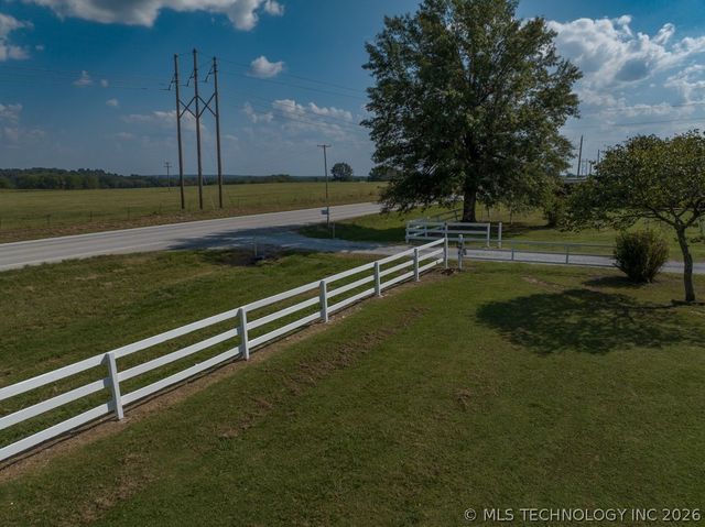 31511 S Hwy 82 Road, Vinita, OK 74301