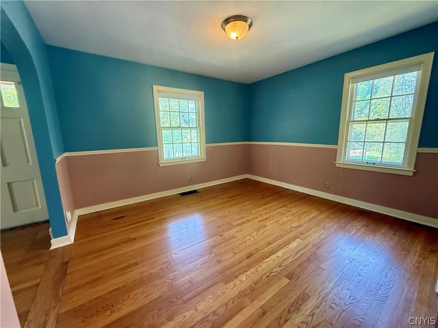 923 Cumberland Ave, Syracuse, NY 13210