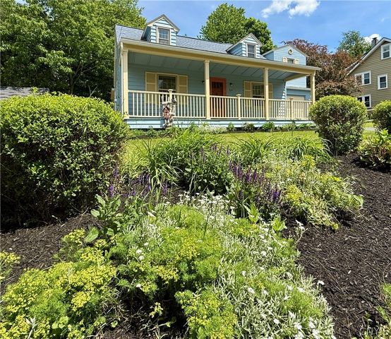 923 Cumberland Ave, Syracuse, NY 13210