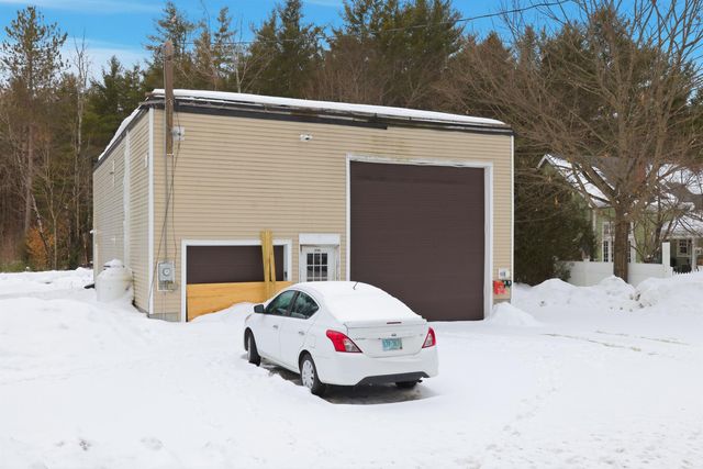 372 Owl Street, Campton, NH 03223