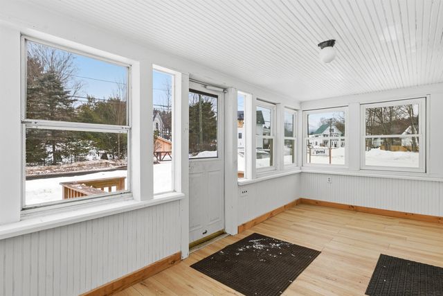 372 Owl Street, Campton, NH 03223