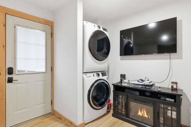 372 Owl Street, Campton, NH 03223