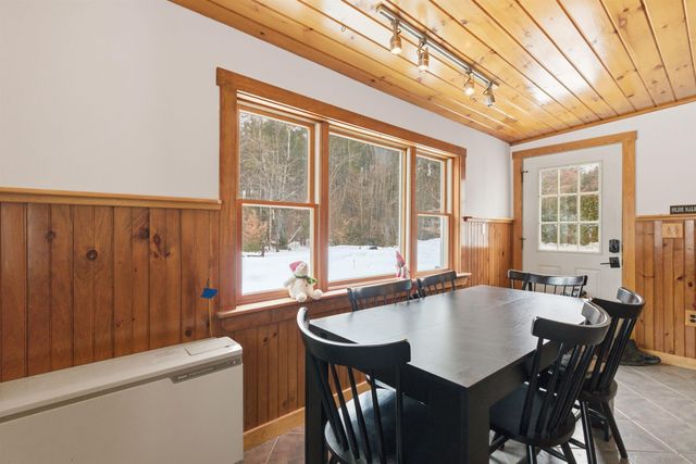 372 Owl Street, Campton, NH 03223