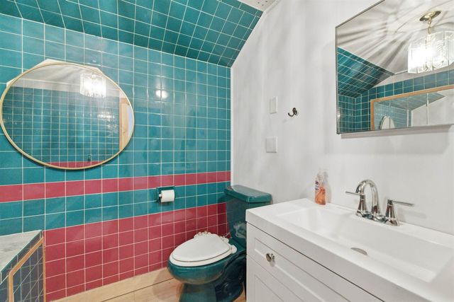 372 Owl Street, Campton, NH 03223