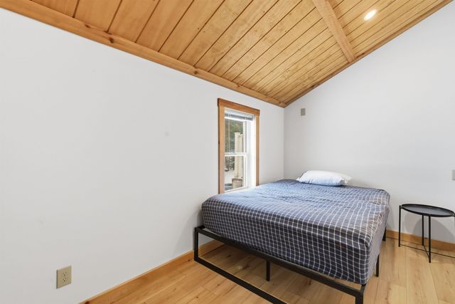 372 Owl Street, Campton, NH 03223