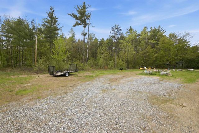 372 Owl Street, Campton, NH 03223