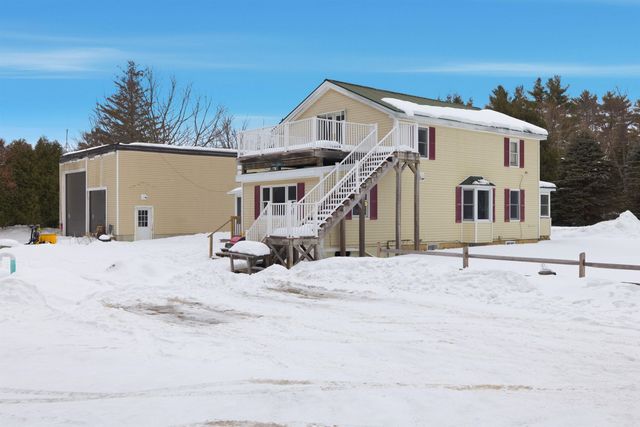 372 Owl Street, Campton, NH 03223