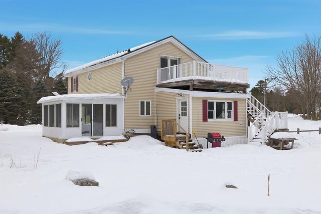 372 Owl Street, Campton, NH 03223