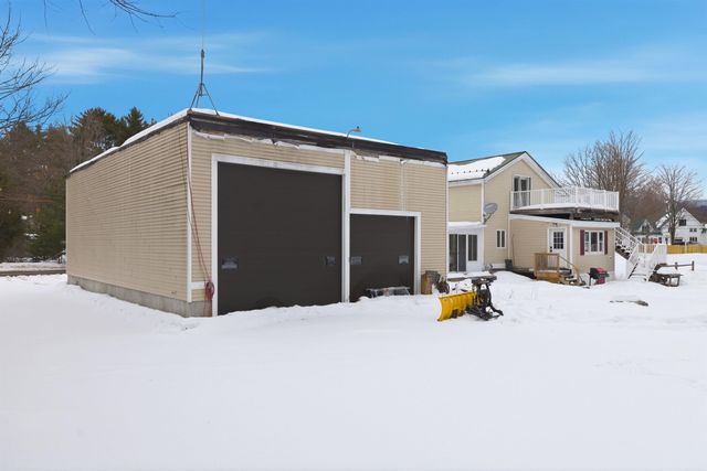 372 Owl Street, Campton, NH 03223