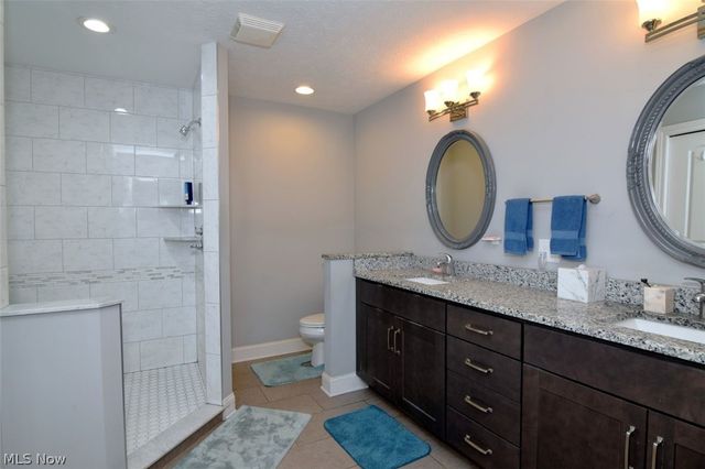 10797 Meadowgrass Road, Strongsville, OH 44149