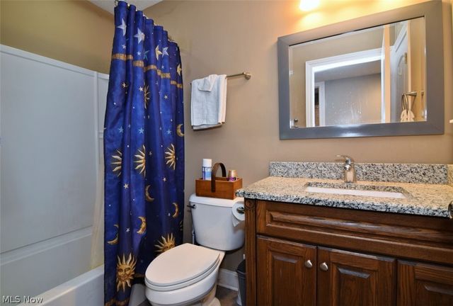 10797 Meadowgrass Road, Strongsville, OH 44149