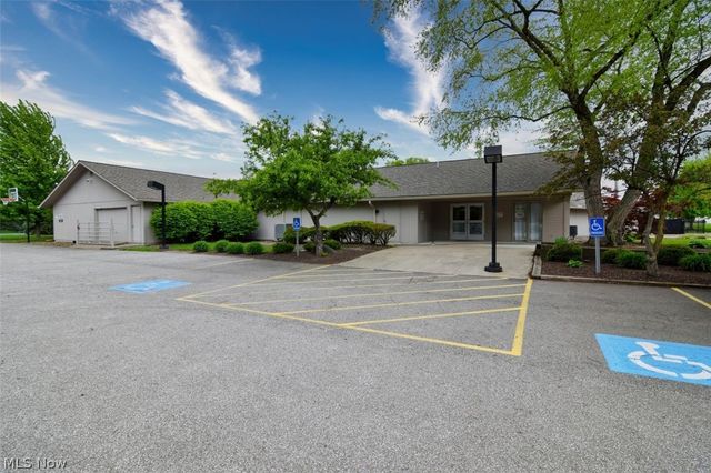 10797 Meadowgrass Road, Strongsville, OH 44149