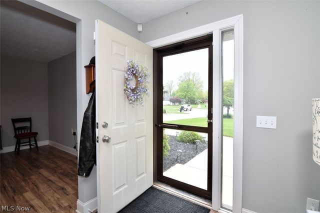 10797 Meadowgrass Road, Strongsville, OH 44149