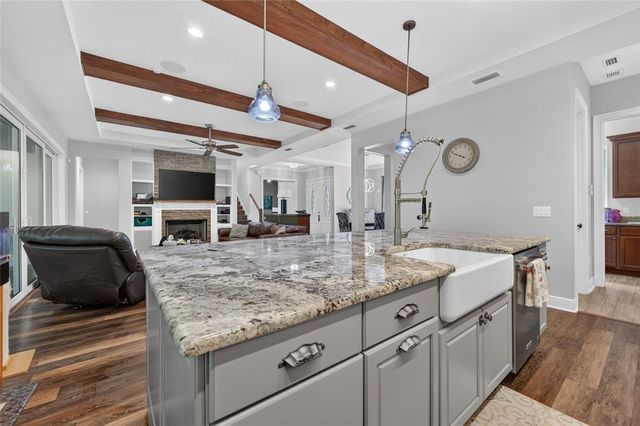 1515 RAMBLING OAKS LANE, Deland, FL 32720