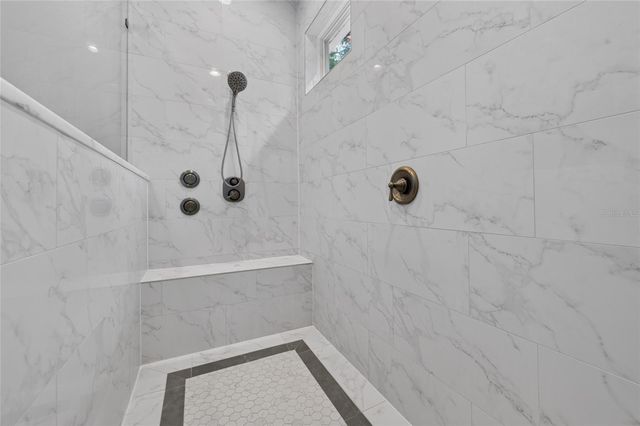 1515 RAMBLING OAKS LANE, Deland, FL 32720