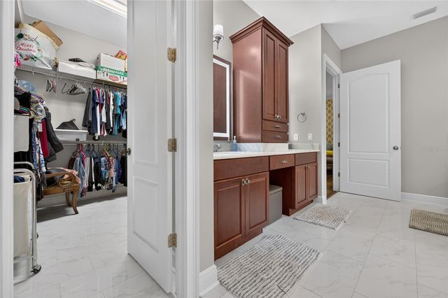 1515 RAMBLING OAKS LANE, Deland, FL 32720