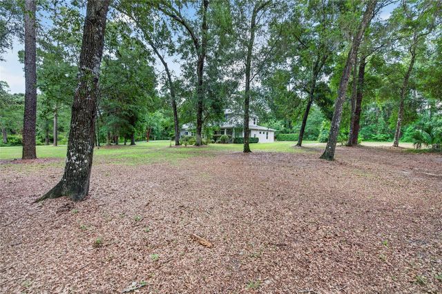 1515 RAMBLING OAKS LANE, Deland, FL 32720