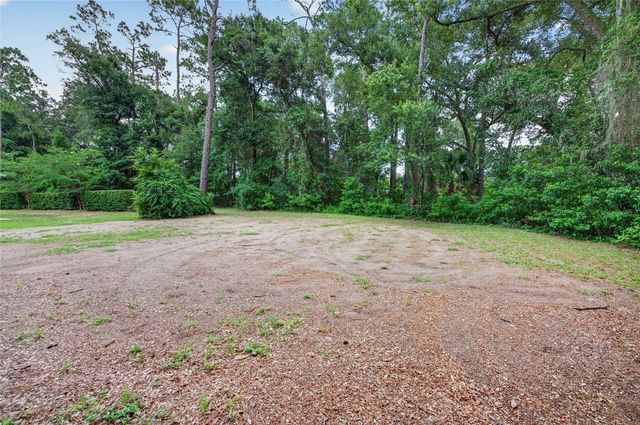 1515 RAMBLING OAKS LANE, Deland, FL 32720