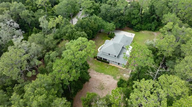 1515 RAMBLING OAKS LANE, Deland, FL 32720