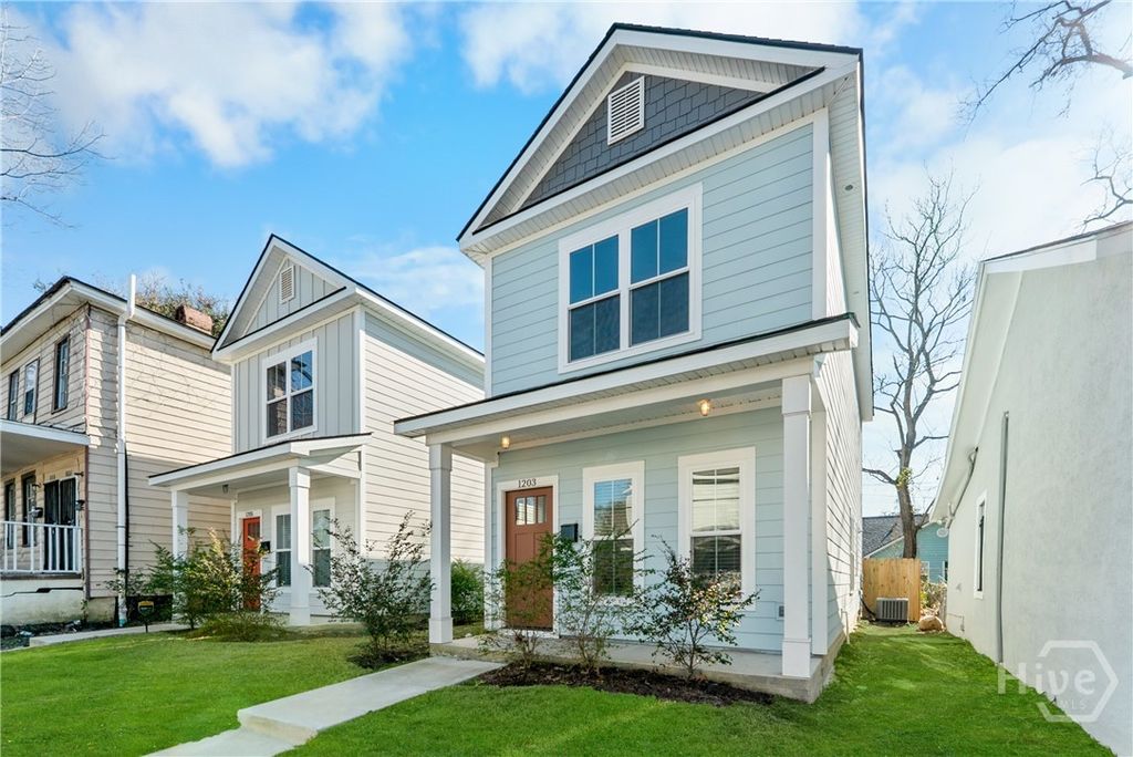1203 E Bolton Street, Savannah, GA 31401