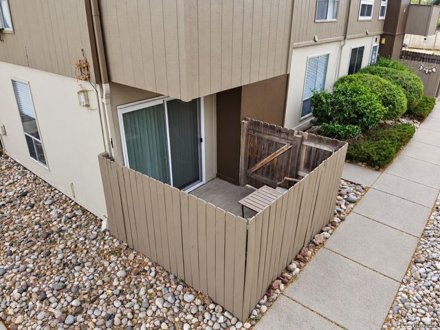 7373 W Florida 16A, Lakewood, CO 80232