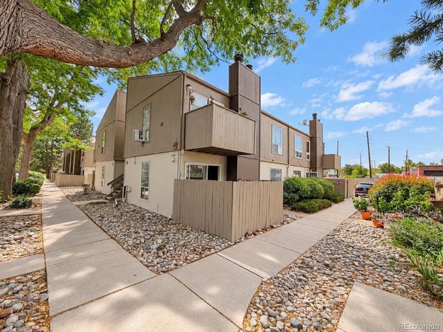 7373 W Florida 16A, Lakewood, CO 80232