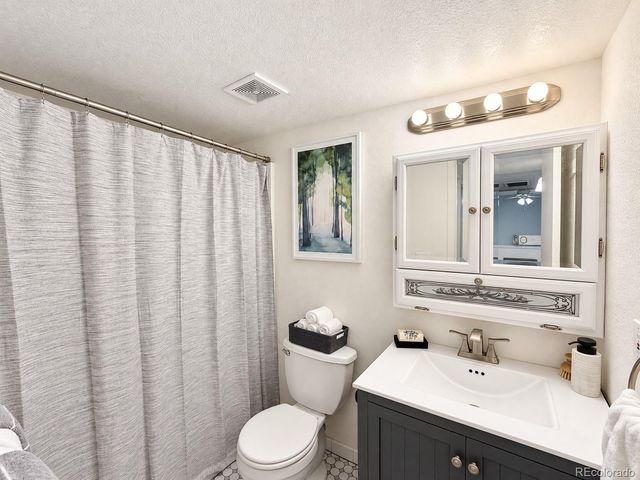 7373 W Florida 16A, Lakewood, CO 80232