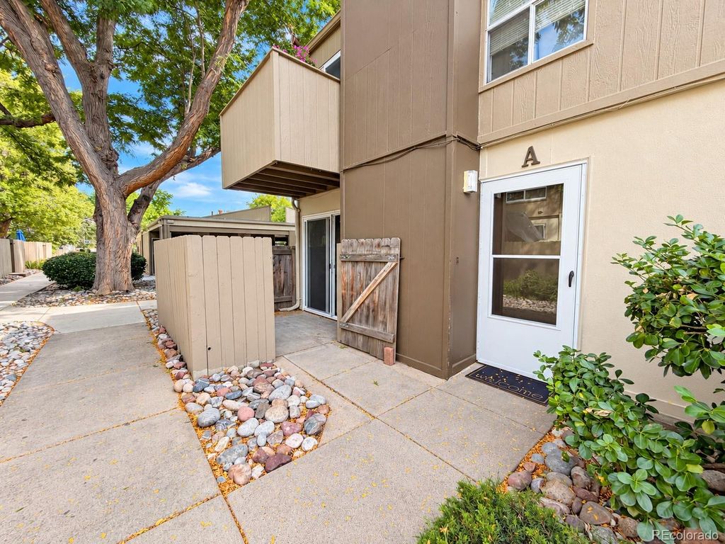 7373 W Florida 16A, Lakewood, CO 80232