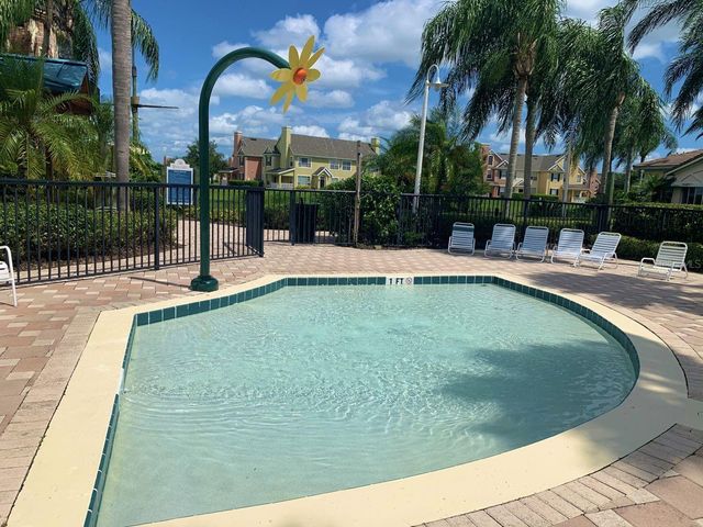 6738 VISTA PARK BOULEVARD, Orlando, FL 32829