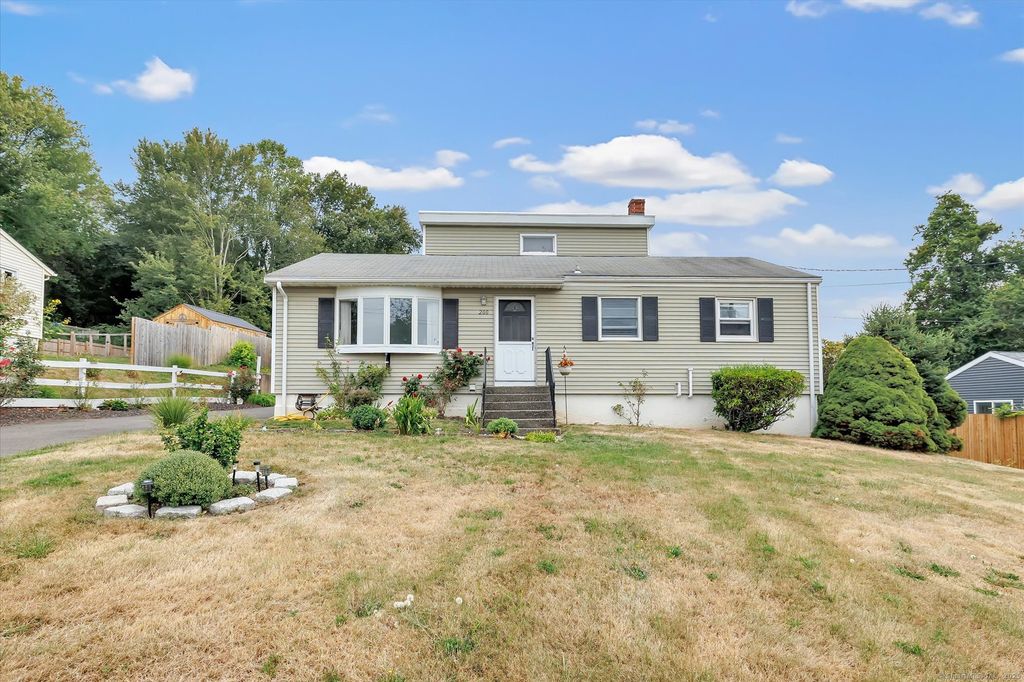 200 Marino Drive, Milford, CT 06460