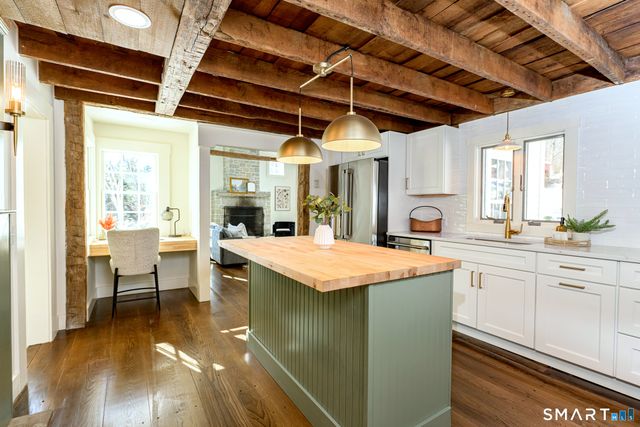 193 Phoenixville Road, Chaplin, CT 06235