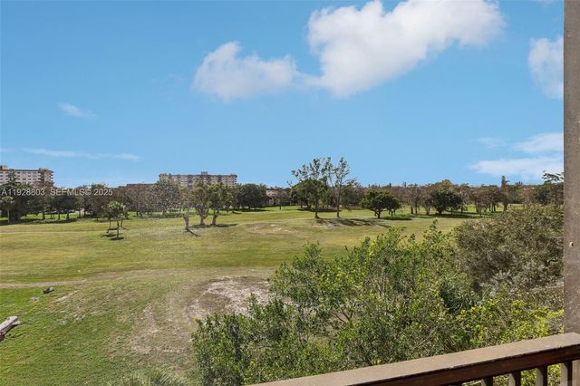 5570 NW 44th St 510A, Lauderhill, FL 33319