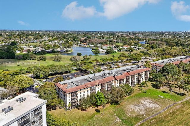 5570 NW 44th St 510A, Lauderhill, FL 33319