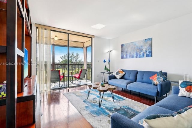 5570 NW 44th St 510A, Lauderhill, FL 33319