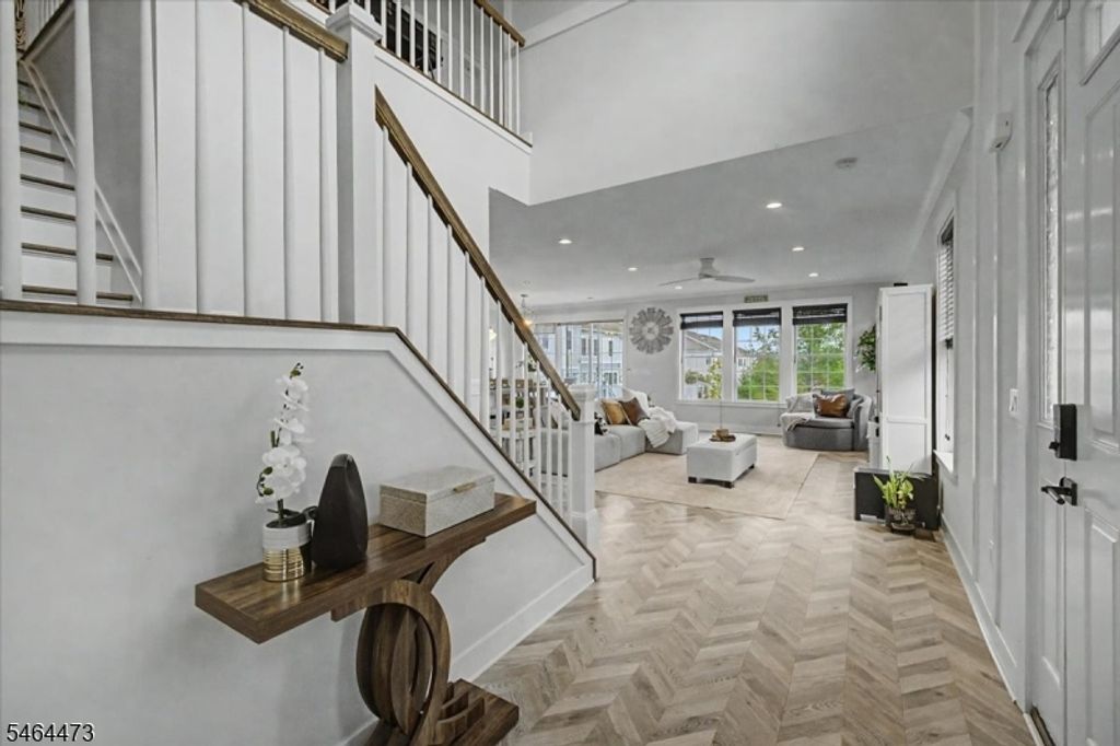 17 Aspen Dr, Cedar Grove Twp., NJ 07009 — photo 2