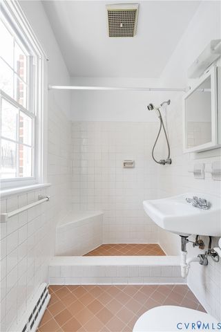 3405 Riverview Dr, Richmond, VA 23225