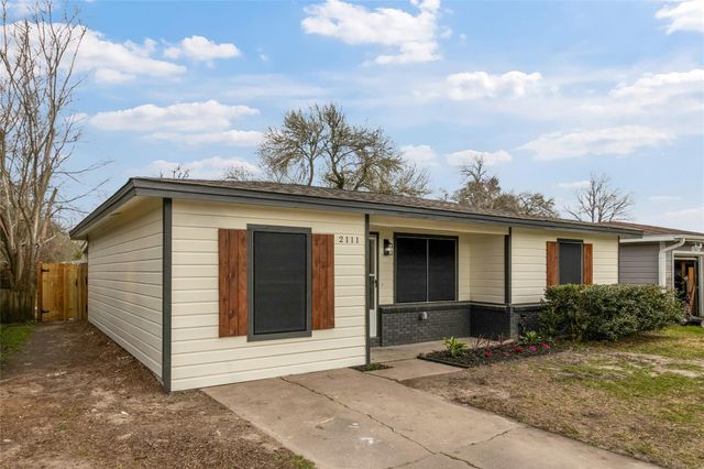 2111 Briar Lane, La Marque, TX 77568