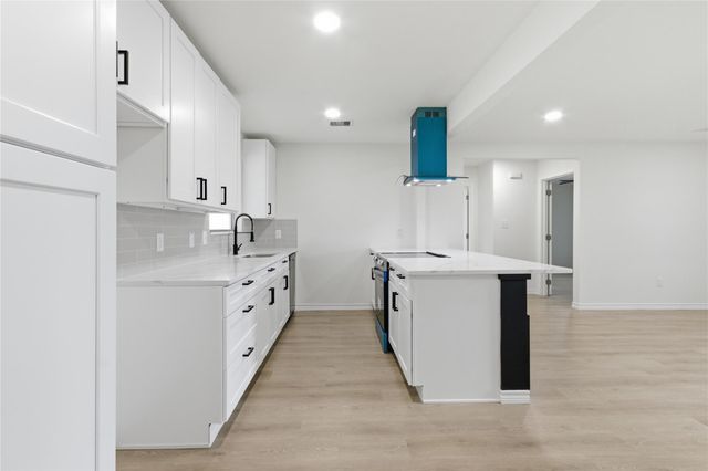 2111 Briar Lane, La Marque, TX 77568