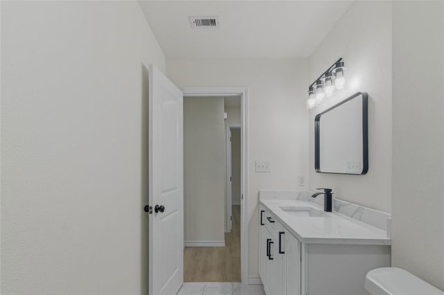 2111 Briar Lane, La Marque, TX 77568