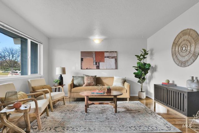 6414 W Cassia St., Boise, ID 83709