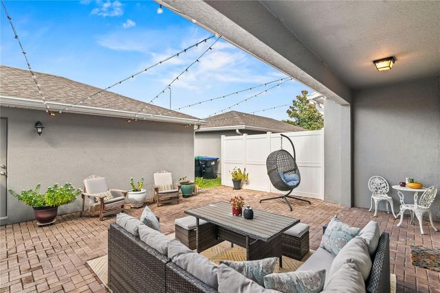 8024 BLUEJACK OAK DRIVE, Winter Garden, FL 34787