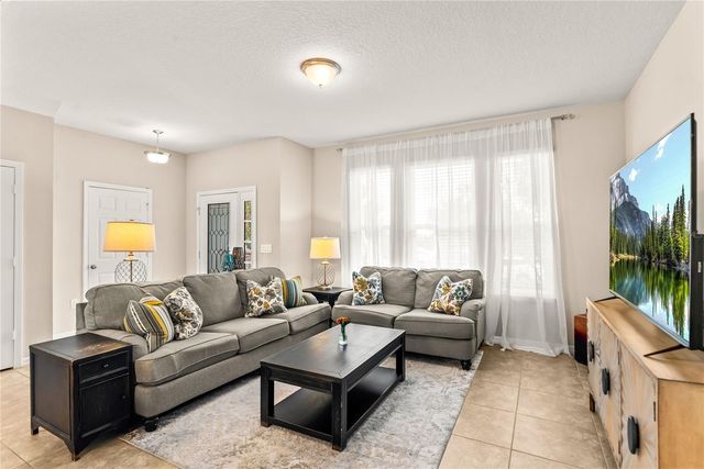 8024 BLUEJACK OAK DRIVE, Winter Garden, FL 34787