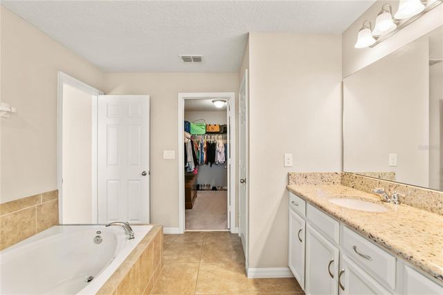 8024 BLUEJACK OAK DRIVE, Winter Garden, FL 34787