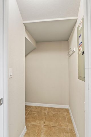 8024 BLUEJACK OAK DRIVE, Winter Garden, FL 34787