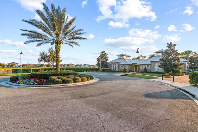 8024 BLUEJACK OAK DRIVE, Winter Garden, FL 34787