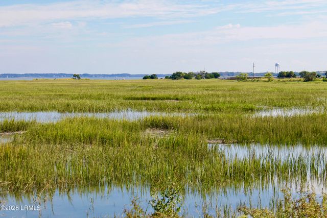 807 11th Street, Port Royal, SC 29935