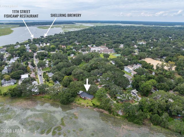 807 11th Street, Port Royal, SC 29935